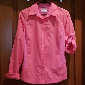 Columbia hiking/fishing shirt